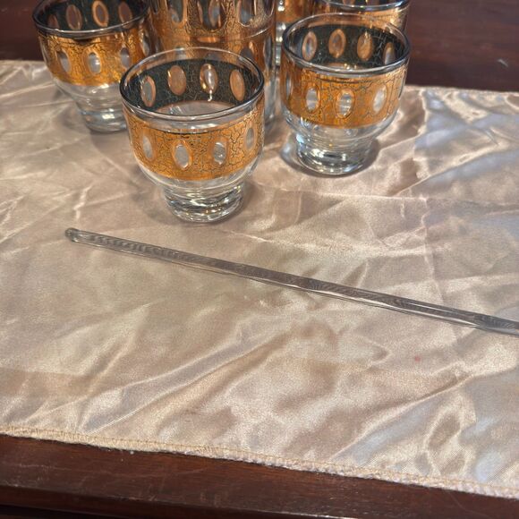 Culver Pisa Gold Cocktail Pitcher Set - Picture 8 of 8